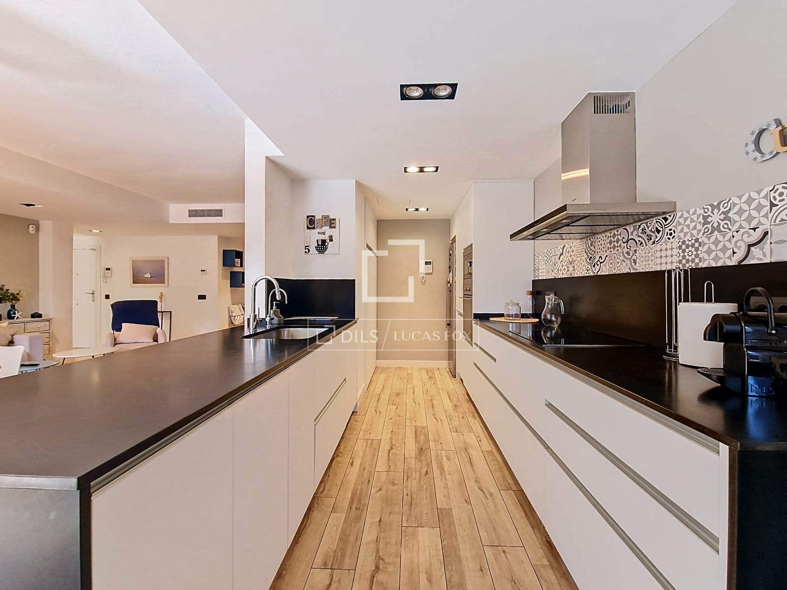 4 bedroom Apartment for sale in Cubelles with pool garage - € 649,000 (Ref: 10148160)