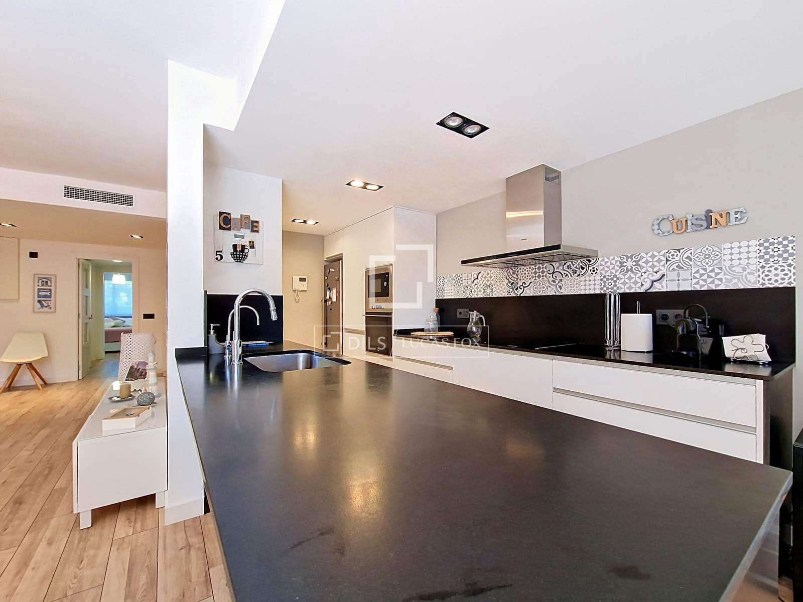 4 bedroom Apartment for sale in Cubelles with pool garage - € 649,000 (Ref: 10148160)
