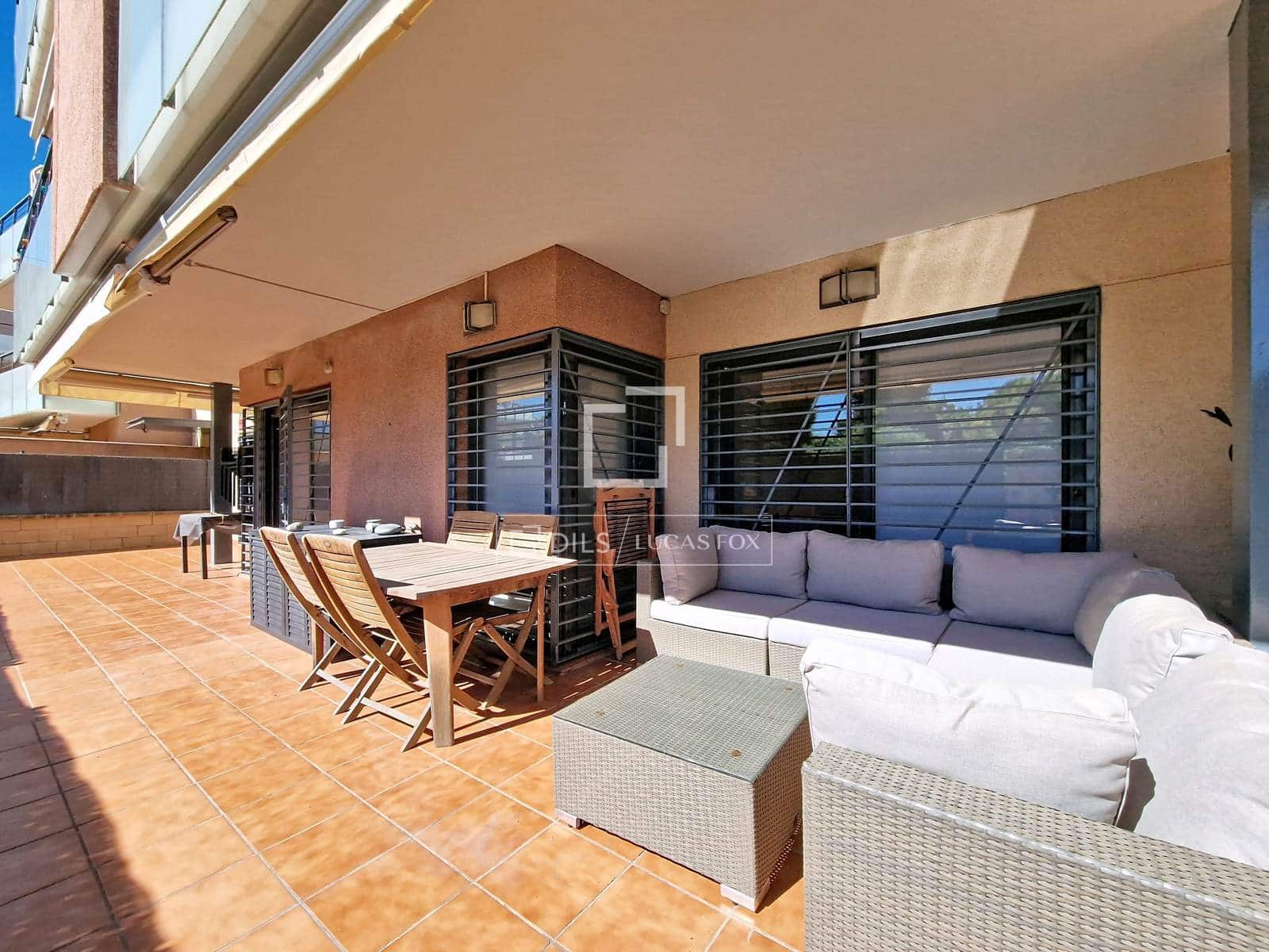 4 bedroom Apartment for sale in Cubelles with pool garage - € 649,000 (Ref: 10148160)