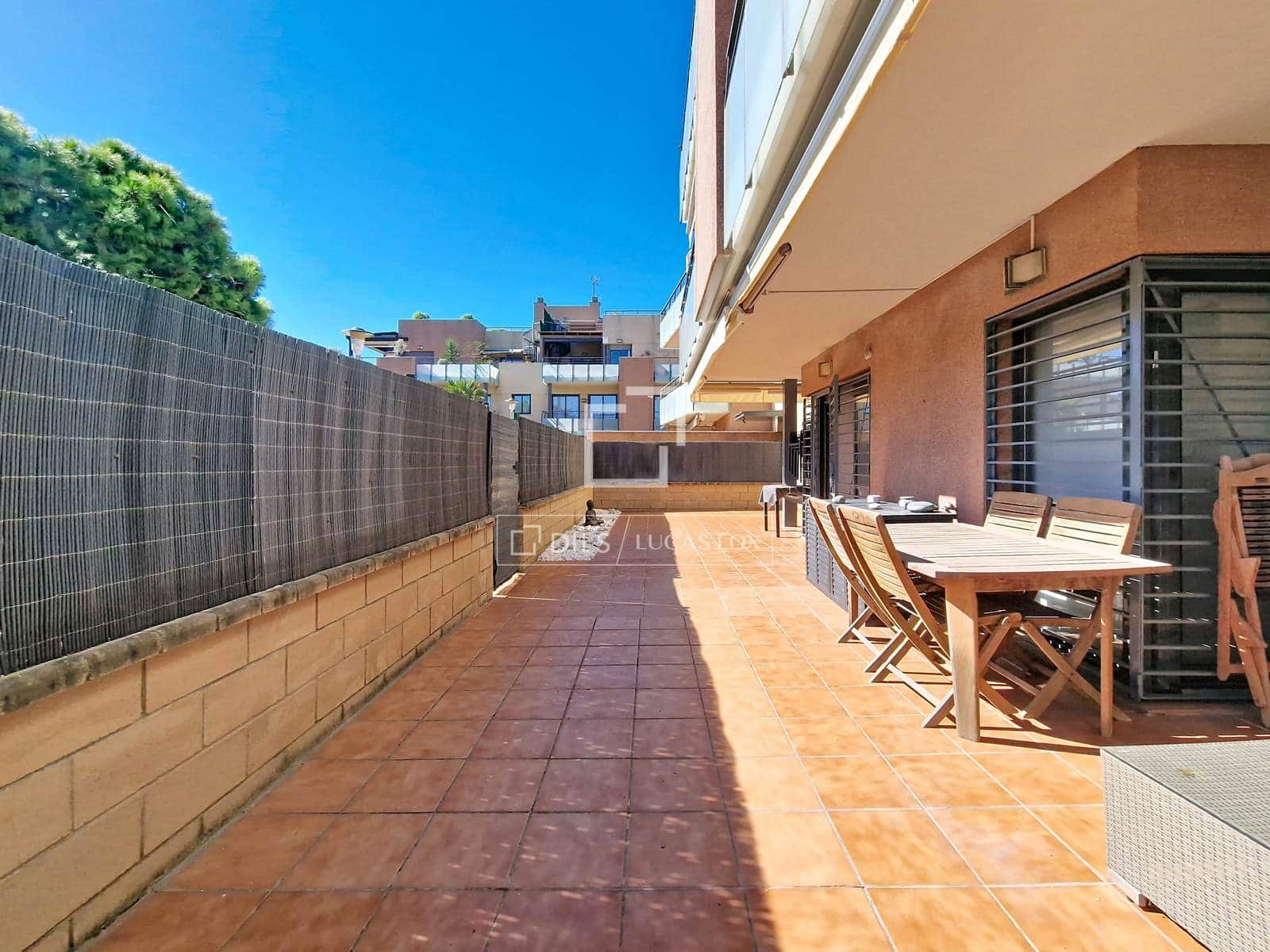 4 bedroom Apartment for sale in Cubelles with pool garage - € 649,000 (Ref: 10148160)