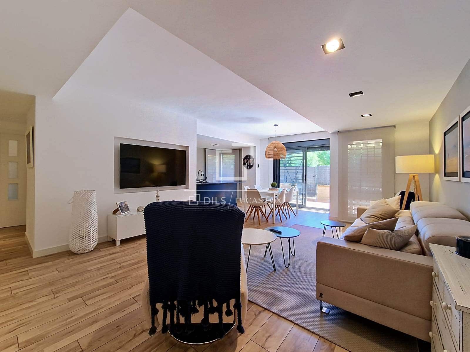 4 bedroom Apartment for sale in Cubelles with pool garage - € 649,000 (Ref: 10148160)