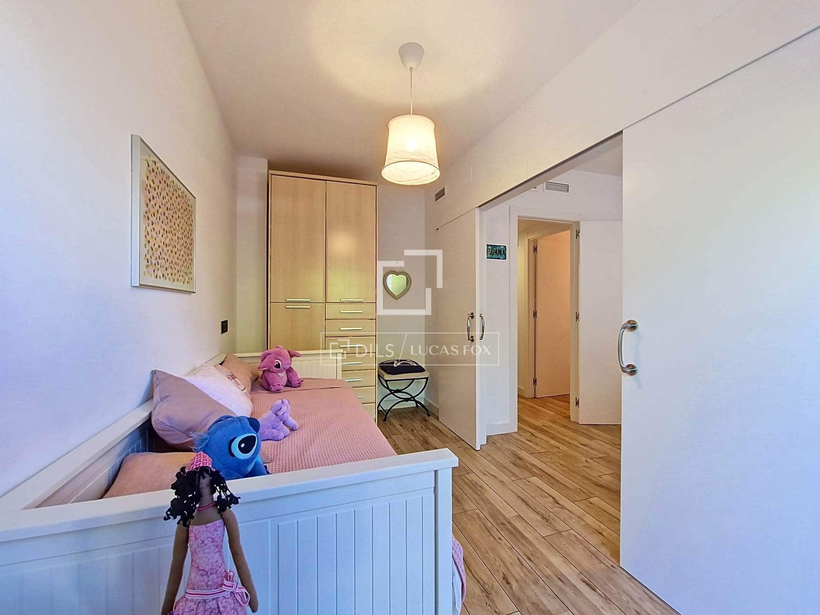 4 bedroom Apartment for sale in Cubelles with pool garage - € 649,000 (Ref: 10148160)