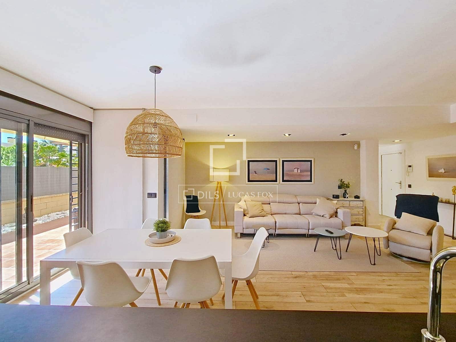 4 bedroom Apartment for sale in Cubelles with pool garage - € 649,000 (Ref: 10148160)
