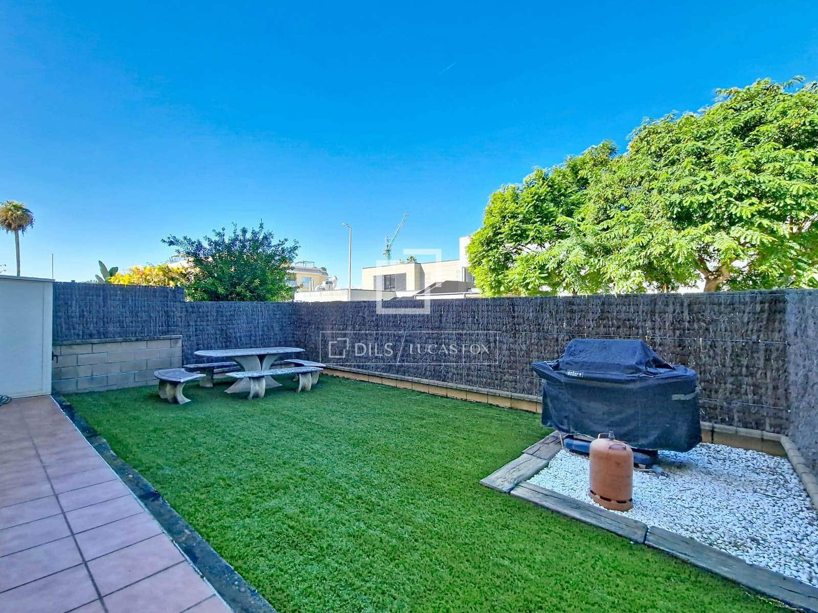 4 bedroom Apartment for sale in Cubelles with pool garage - € 649,000 (Ref: 10148160)