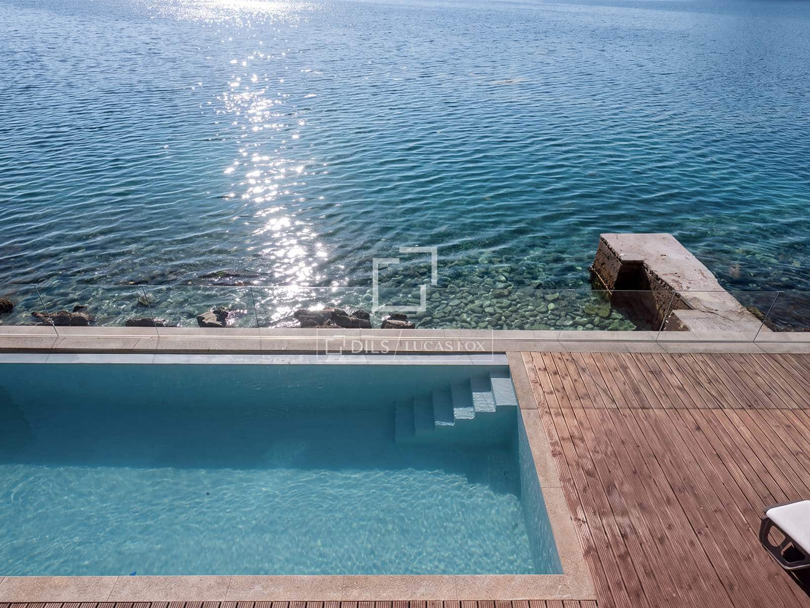 3 bedroom Villa for sale in Poio with pool garage - € 1,650,000 (Ref: 10151602)
