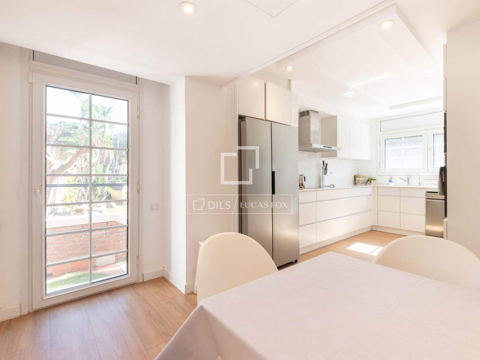 7 bedroom Villa for sale in Gava - € 2,700,000 (Ref: 10154205)