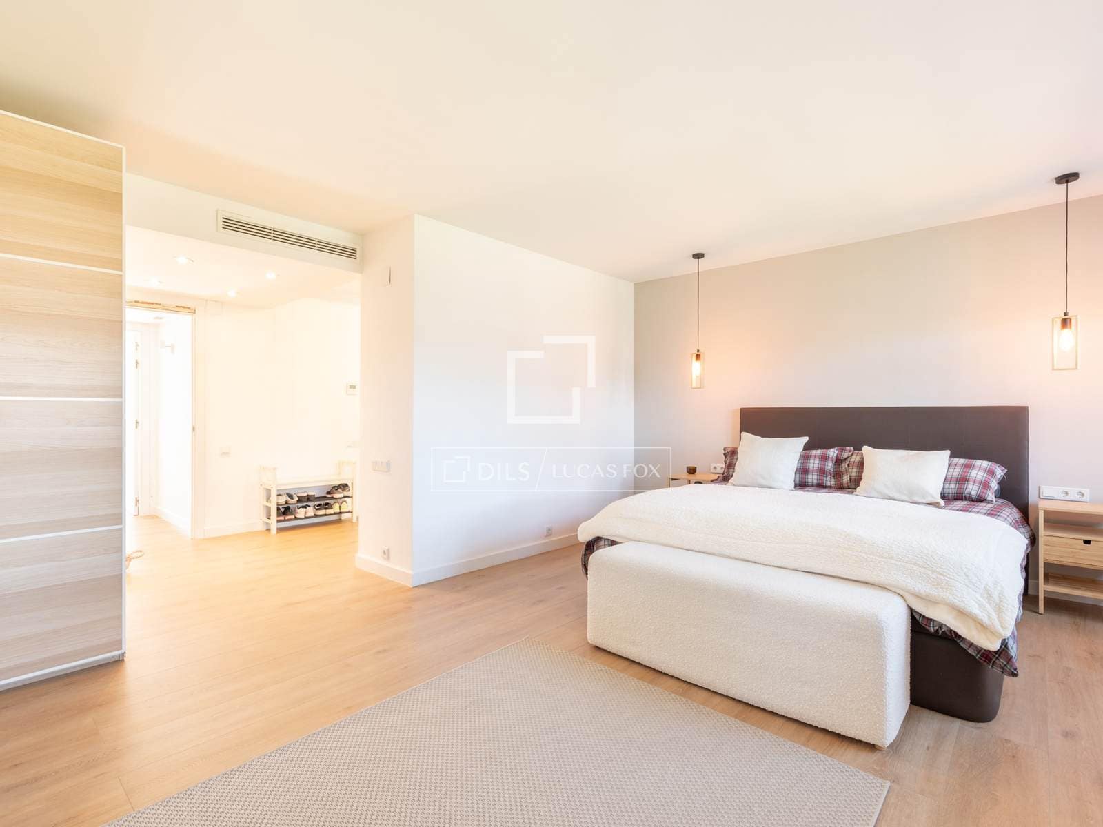 7 bedroom Villa for sale in Gava - € 2,700,000 (Ref: 10154205)