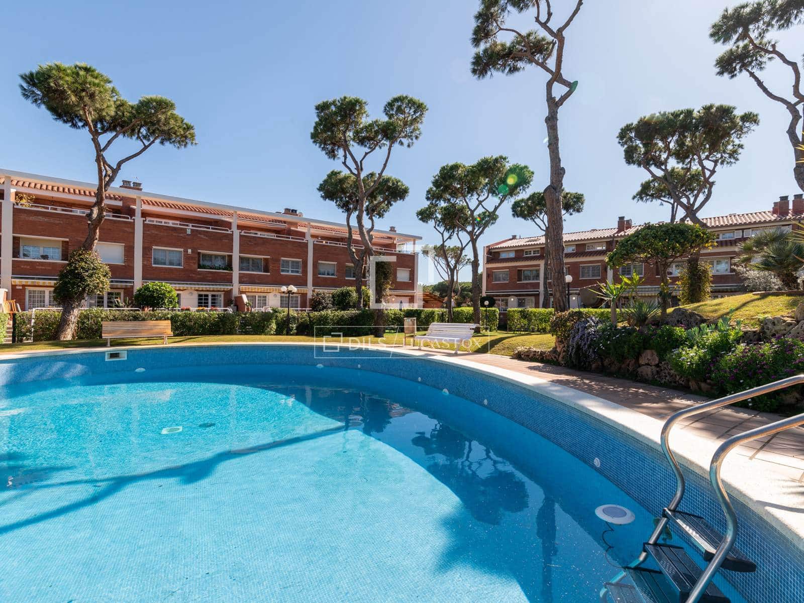 7 bedroom Villa for sale in Gava - € 2,700,000 (Ref: 10154205)