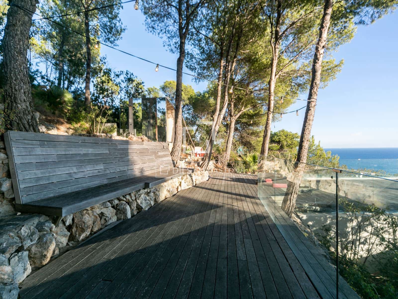 6 bedroom Villa for rent in Les Botigues de Sitges with pool garage - € 12,000 (Ref: 10154206)