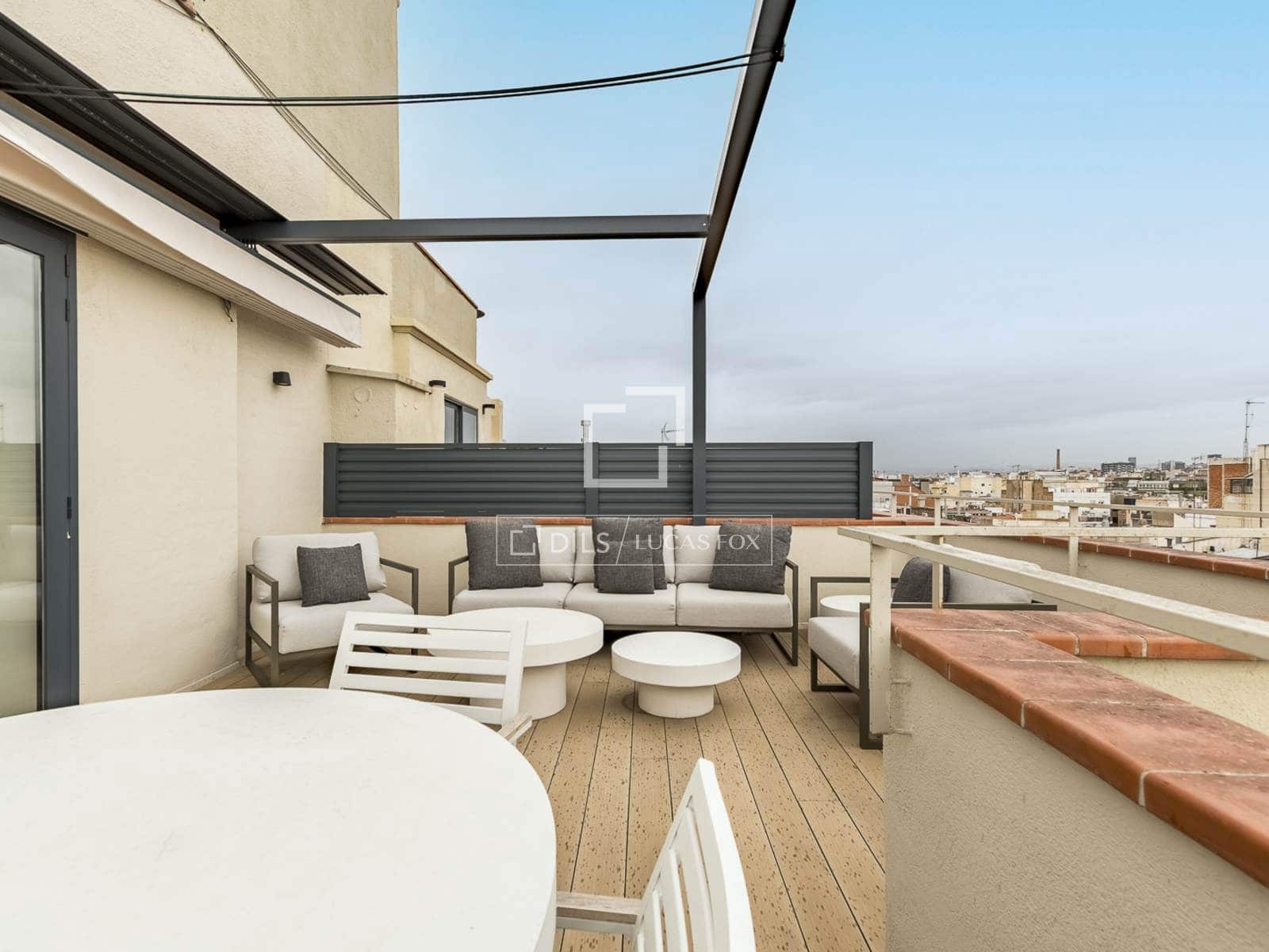 1 chambre Penthouse à vendre à Barcelone ville - 725 000 € (Ref: 10154378)