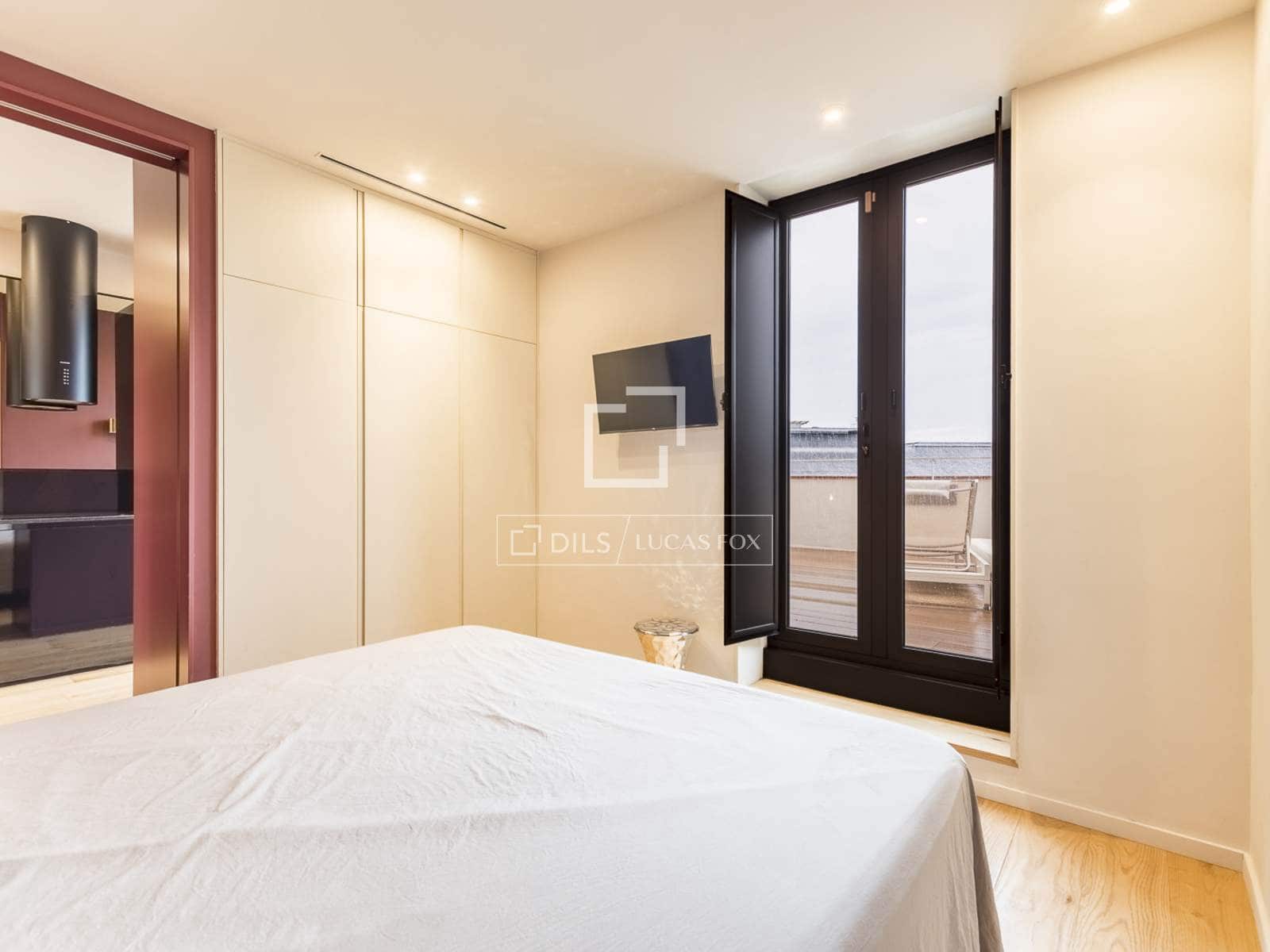 1 chambre Penthouse à vendre à Barcelone ville - 725 000 € (Ref: 10154378)