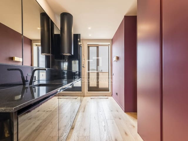 1 chambre Penthouse à vendre à Barcelone ville - 725 000 € (Ref: 10154378)