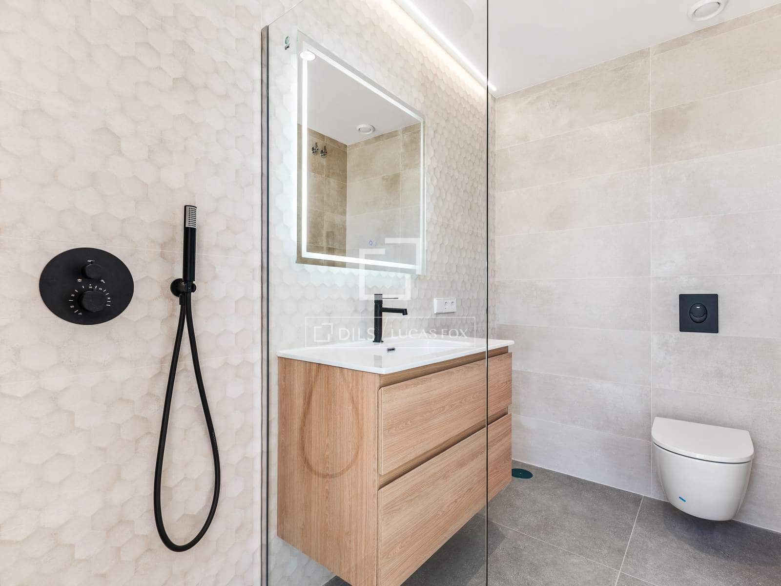 3 bedroom Villa for sale in La Nucia with pool garage - € 1,299,000 (Ref: 10154380)
