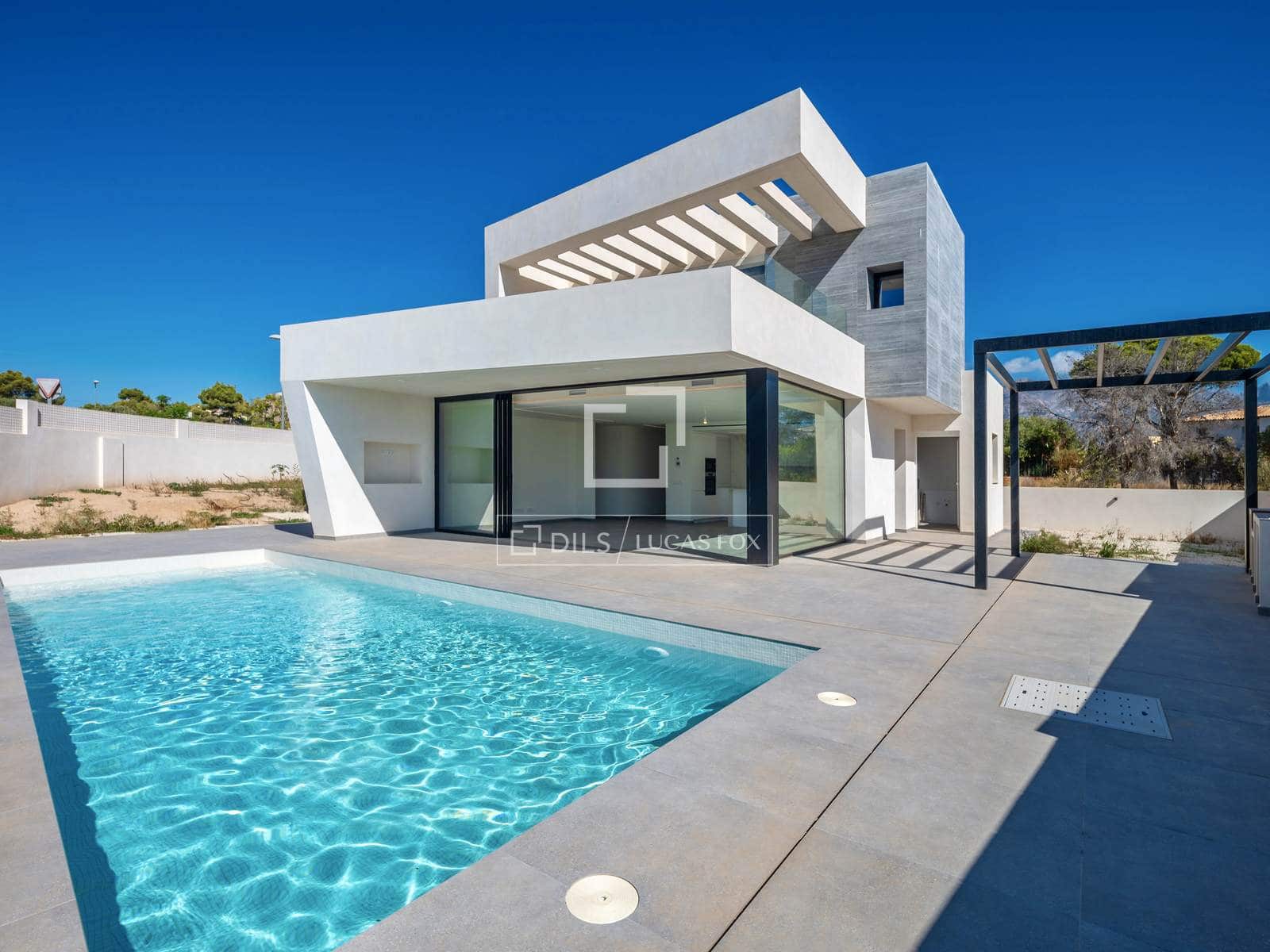 3 bedroom Villa for sale in La Nucia with pool garage - € 1,299,000 (Ref: 10154380)