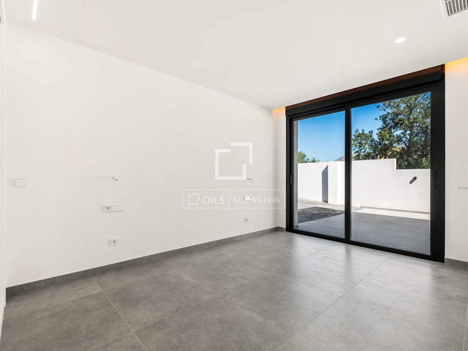 3 bedroom Villa for sale in La Nucia with pool garage - € 1,299,000 (Ref: 10154380)