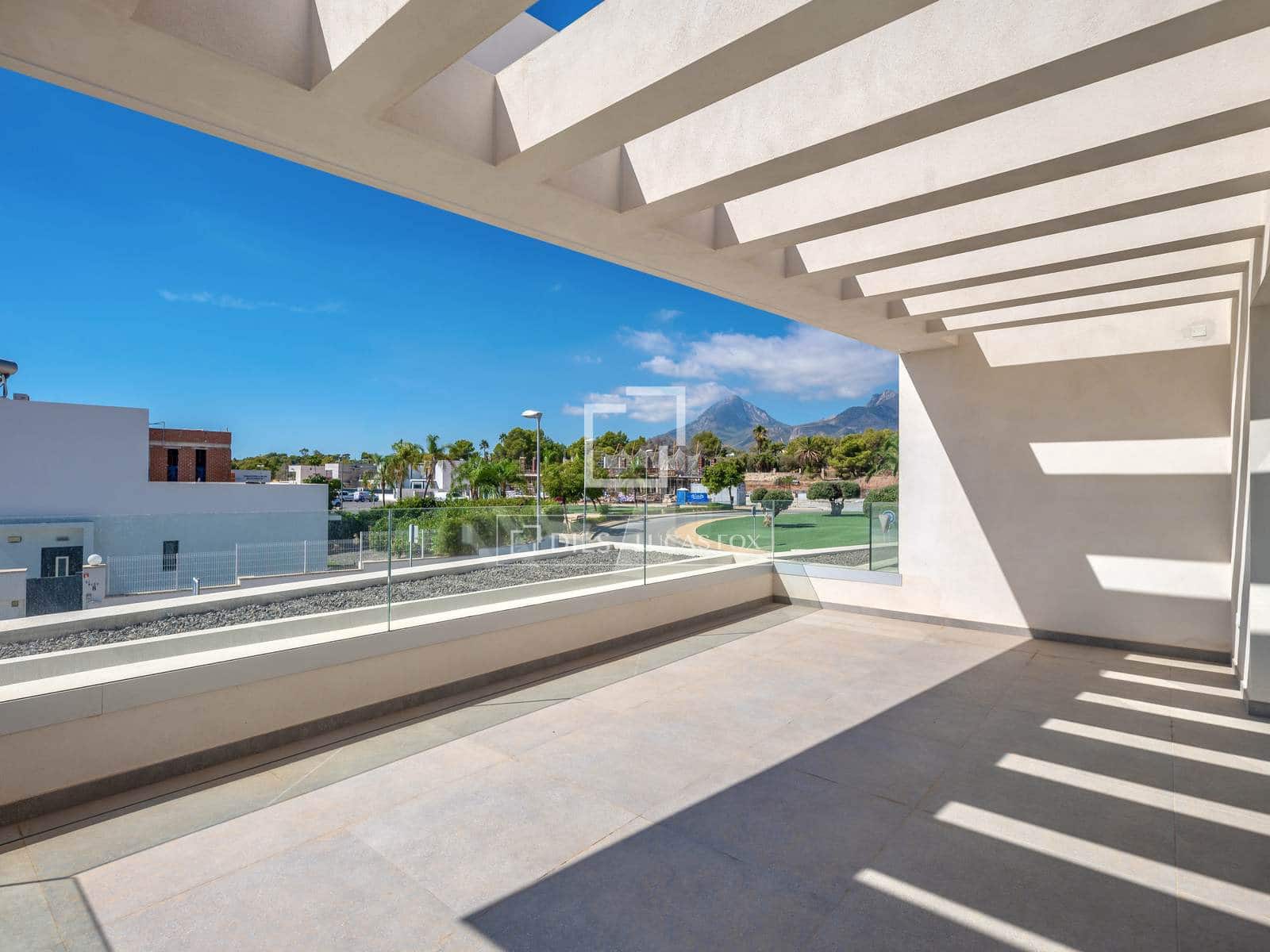 3 bedroom Villa for sale in La Nucia with pool garage - € 1,299,000 (Ref: 10154380)