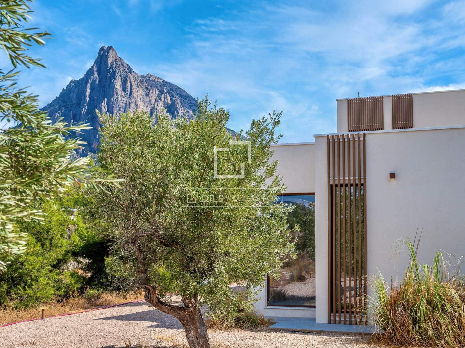 4 soveværelse Villa til salg i Finestrat med swimmingpool garage - € 1.550.000 (Ref: 10154381)