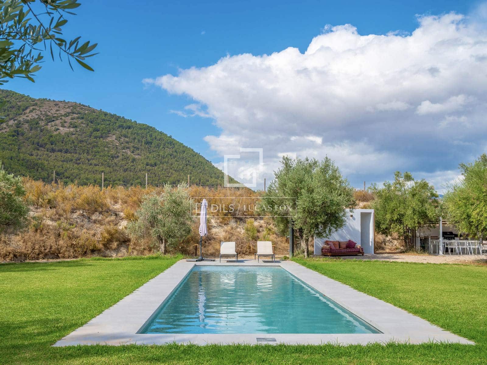 4 soveværelse Villa til salg i Finestrat med swimmingpool garage - € 1.550.000 (Ref: 10154381)