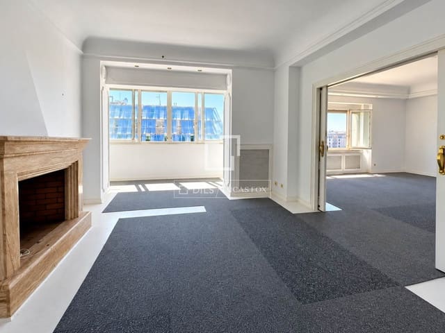 4 soverom Leilighet til salgs i El Viso, Madrid by med garasje - € 2 400 000 (Ref: 10154384)