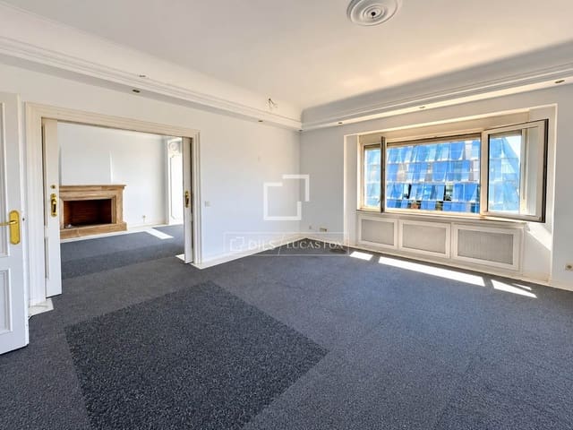 4 soverom Leilighet til salgs i El Viso, Madrid by med garasje - € 2 400 000 (Ref: 10154384)