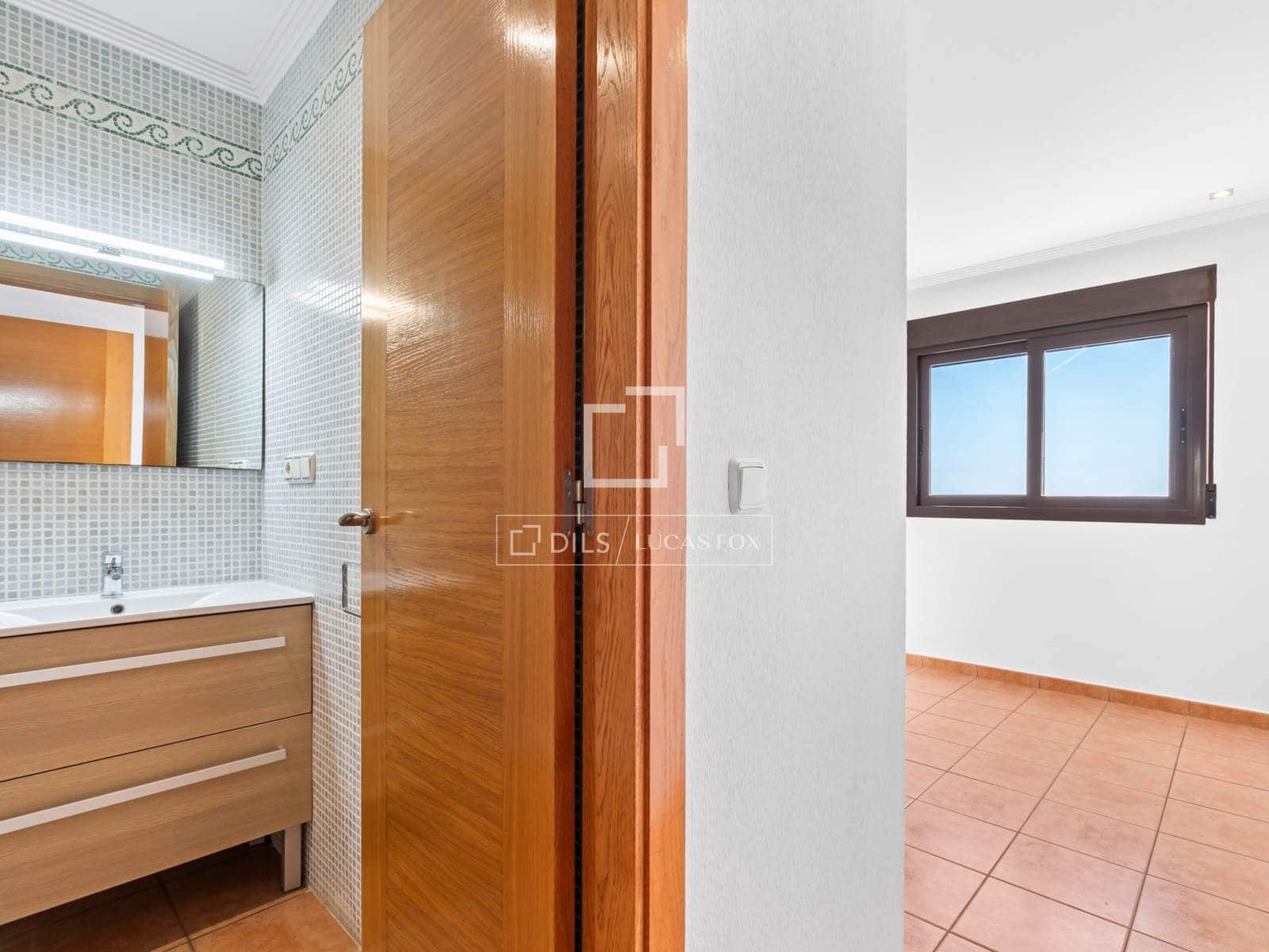 3 bedroom Villa for sale in Elche / Elx with pool garage - € 495,000 (Ref: 10155509)