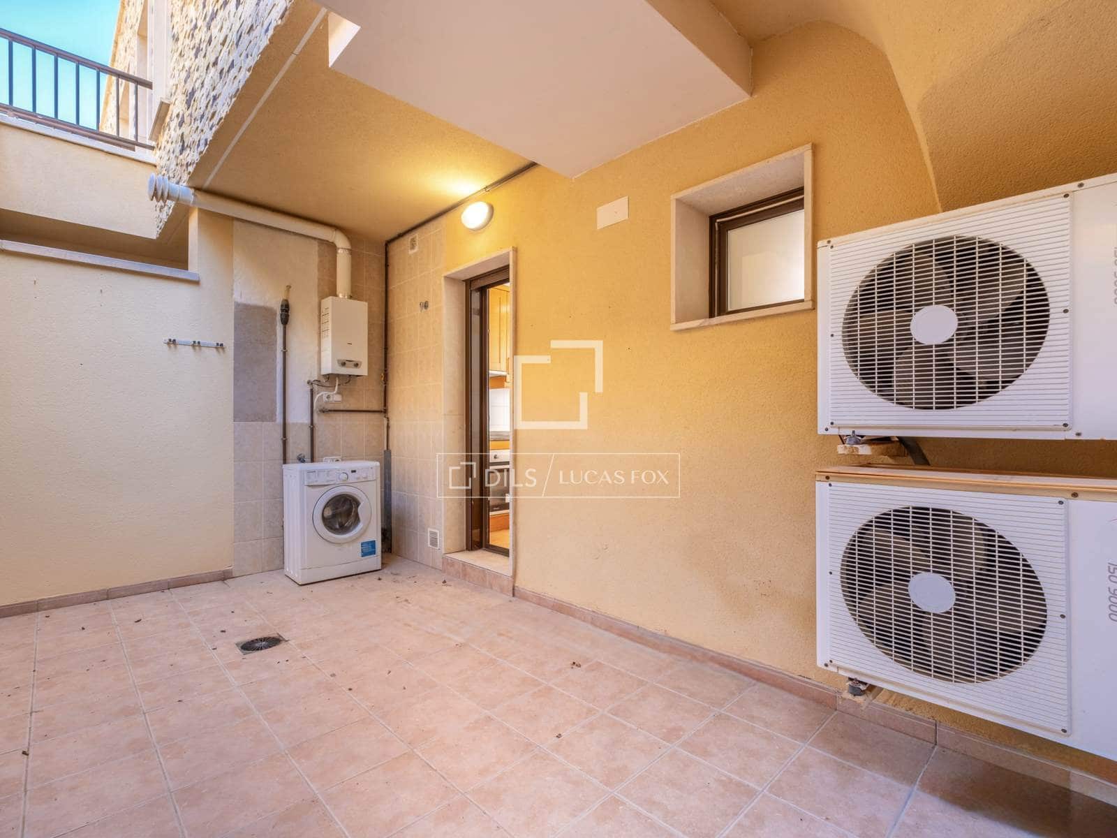 3 bedroom Villa for sale in Elche / Elx with pool garage - € 495,000 (Ref: 10155509)