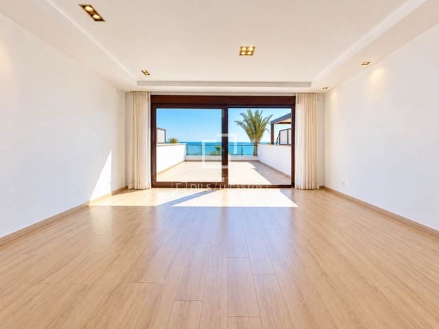 3 soverom Villa til salgs i Elche / Elx med svømmebasseng garasje - € 495 000 (Ref: 10155509)