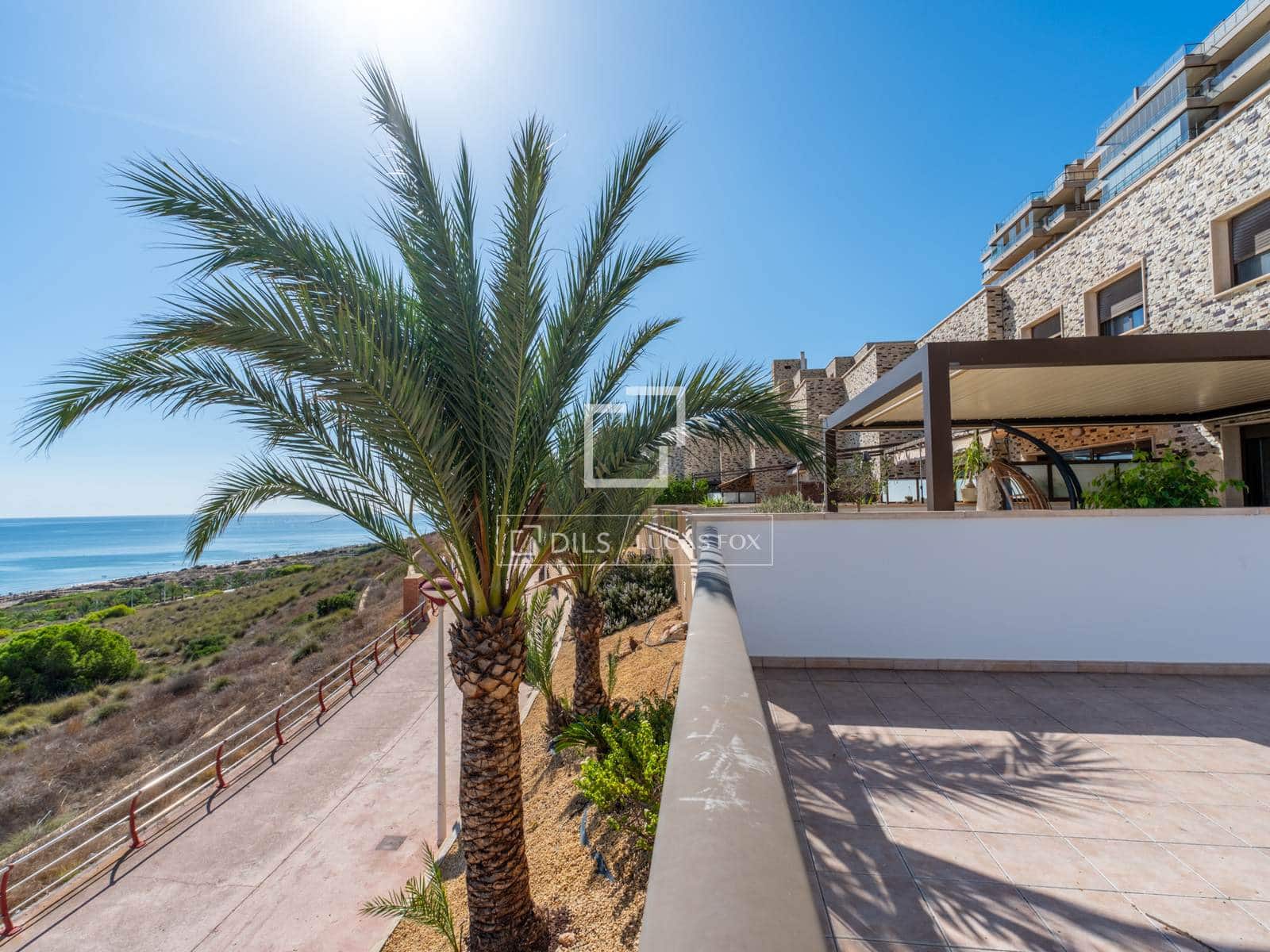3 bedroom Villa for sale in Elche / Elx with pool garage - € 495,000 (Ref: 10155509)