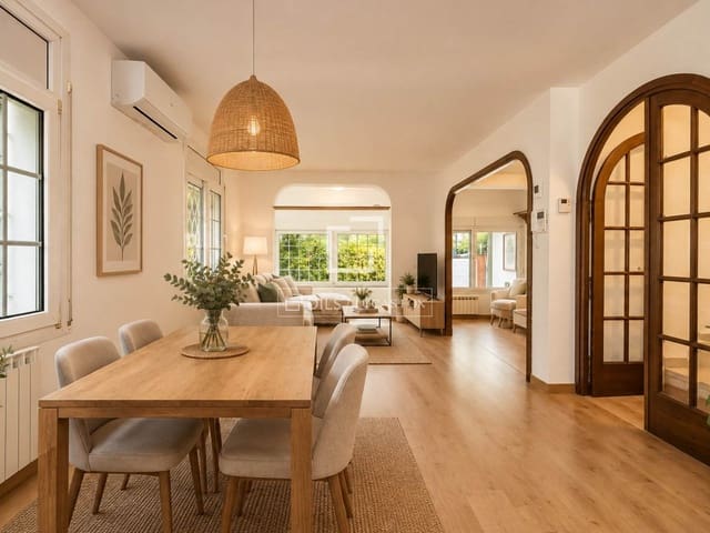 4 sypialnia Willa na sprzedaż w Sant Cugat del Vallès z basenem garażem - 1 165 000 € (Ref: 10155510)