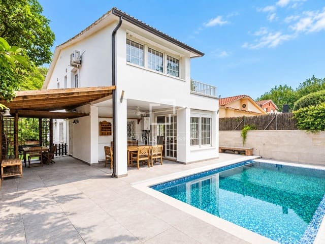 4 sypialnia Willa na sprzedaż w Sant Cugat del Vallès z basenem garażem - 1 165 000 € (Ref: 10155510)
