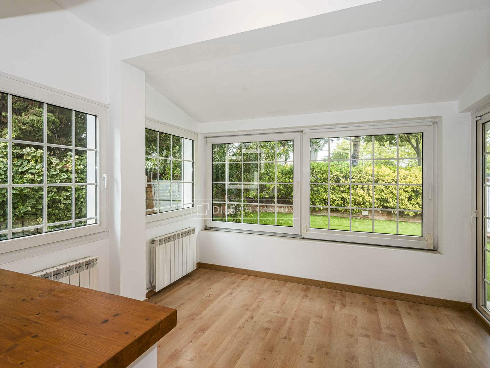 4 soveværelse Villa til salg i Sant Cugat del Valles med swimmingpool garage - € 1.165.000 (Ref: 10155510)