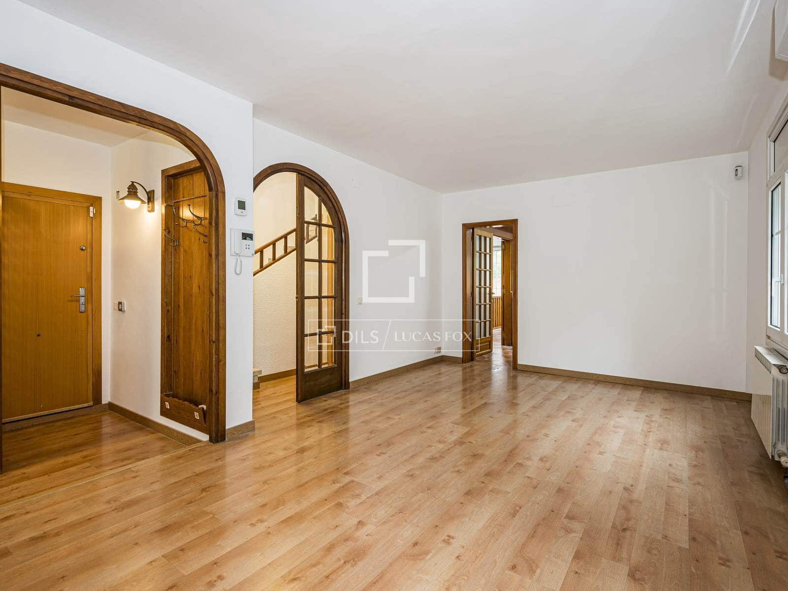 4 soveværelse Villa til salg i Sant Cugat del Valles med swimmingpool garage - € 1.165.000 (Ref: 10155510)