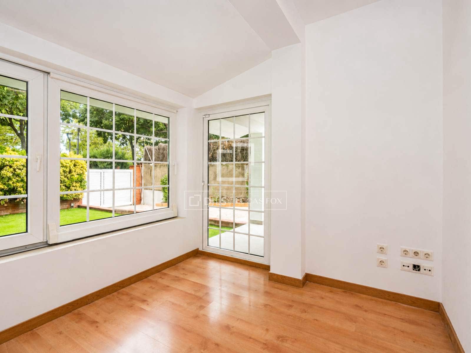 4 soveværelse Villa til salg i Sant Cugat del Valles med swimmingpool garage - € 1.165.000 (Ref: 10155510)