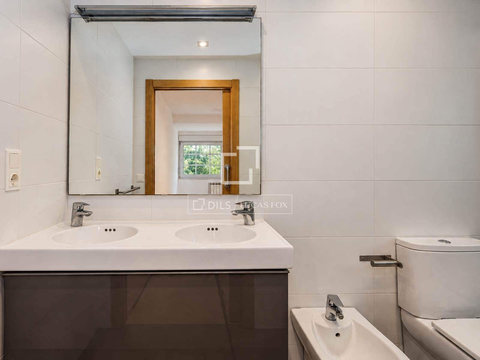 4 soveværelse Villa til salg i Sant Cugat del Valles med swimmingpool garage - € 1.165.000 (Ref: 10155510)