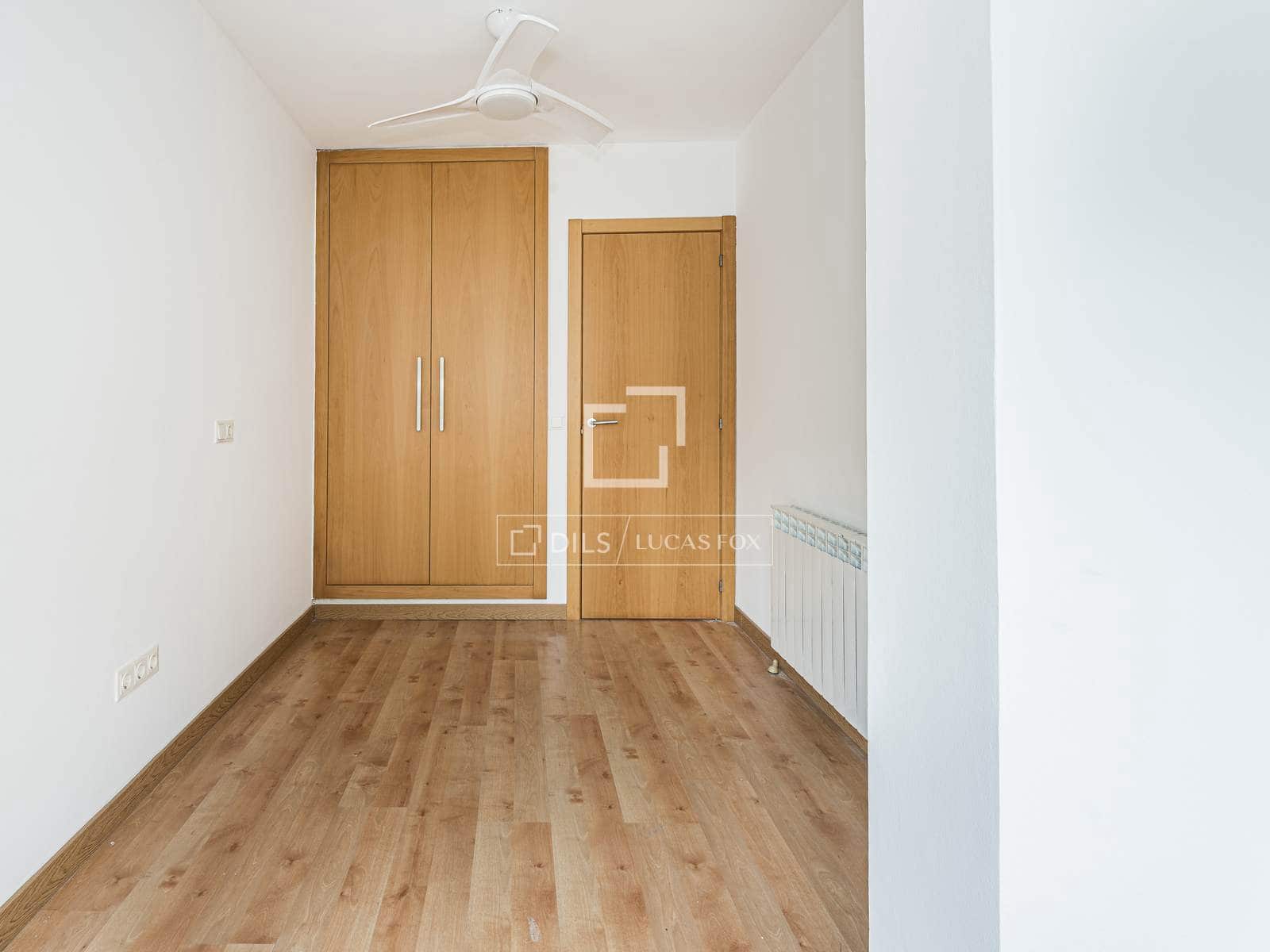 4 soveværelse Villa til salg i Sant Cugat del Valles med swimmingpool garage - € 1.165.000 (Ref: 10155510)