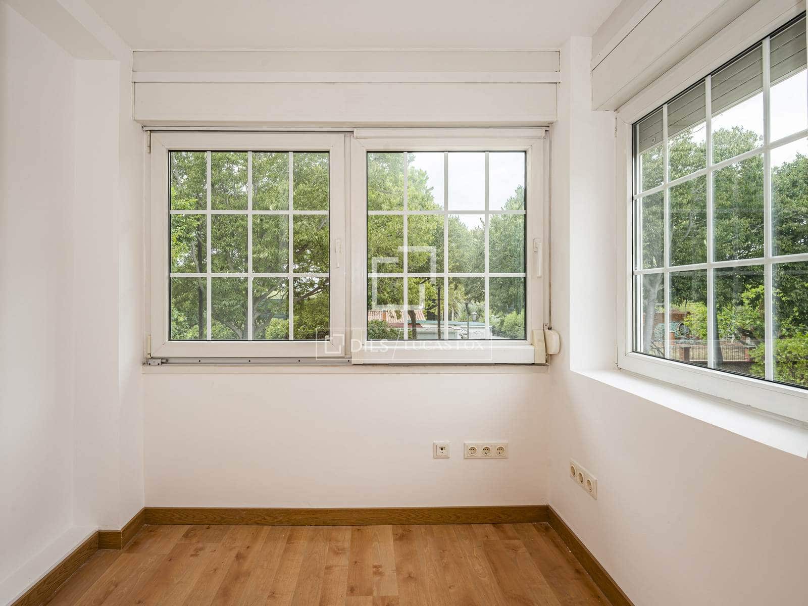 4 soveværelse Villa til salg i Sant Cugat del Valles med swimmingpool garage - € 1.165.000 (Ref: 10155510)