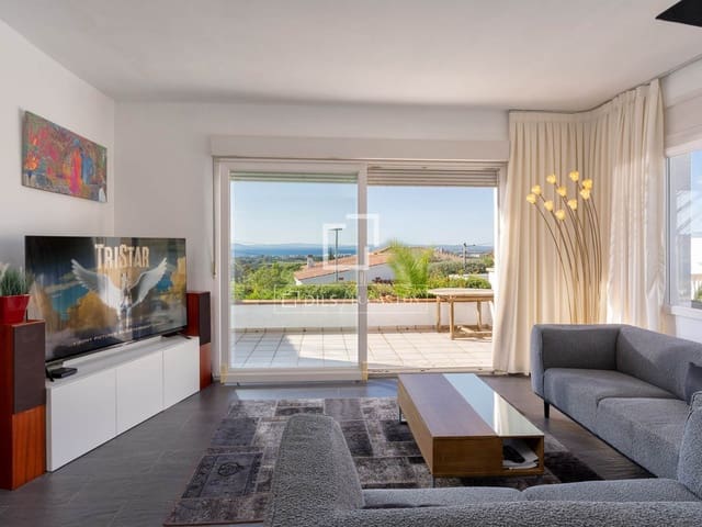 3 soverom Villa til salgs i Roses med svømmebasseng garasje - € 675 000 (Ref: 10155513)