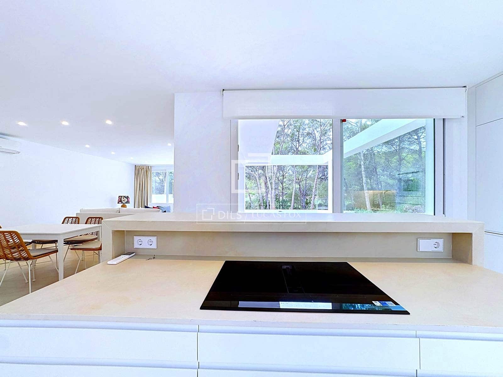 4 slaapkamer Villa te koop in Es Mercadal met zwembad garage - € 1.250.000 (Ref: 10155848)