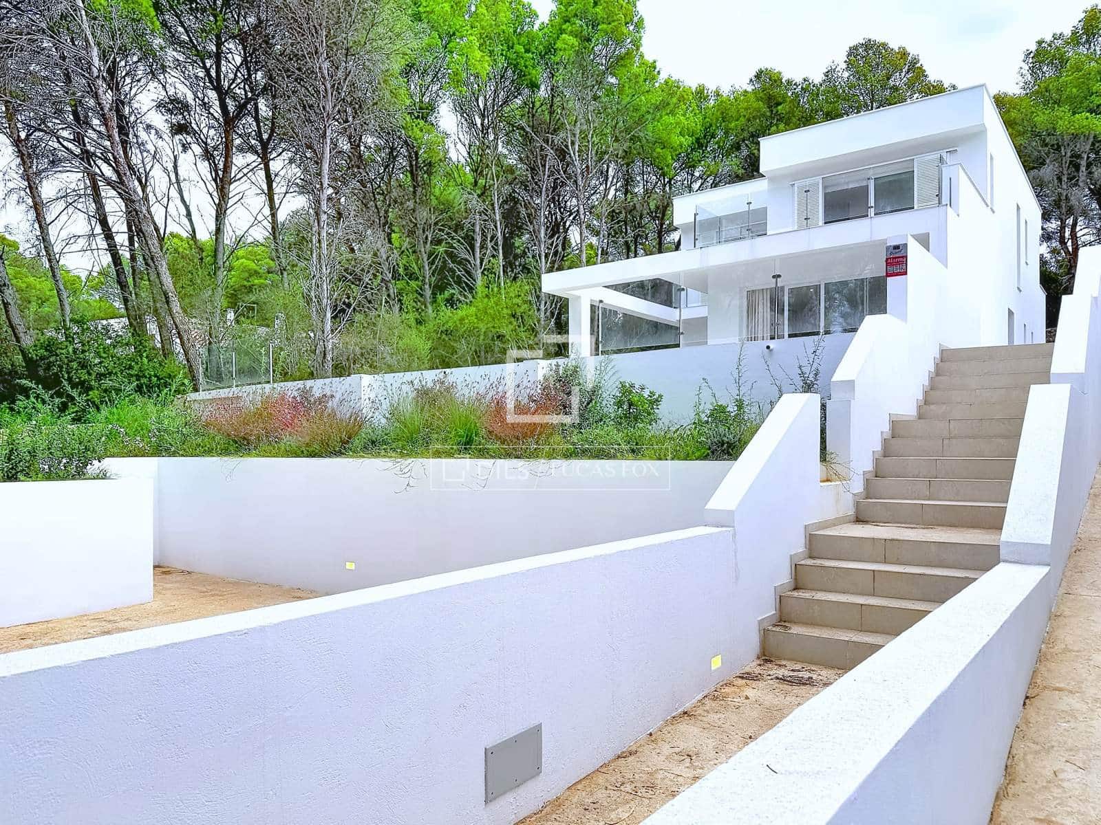 4 slaapkamer Villa te koop in Es Mercadal met zwembad garage - € 1.250.000 (Ref: 10155848)