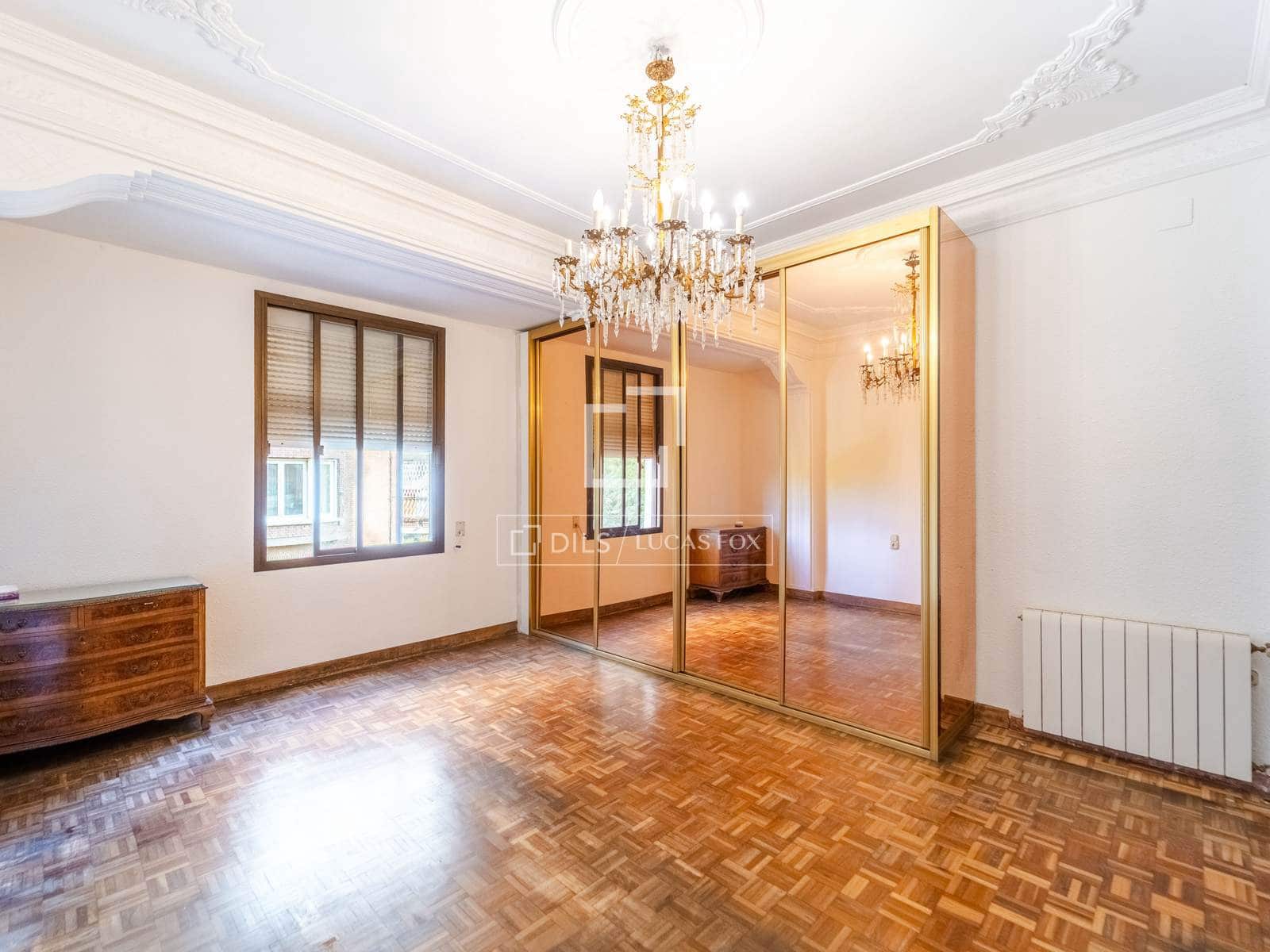 4 sypialnia Apartament na sprzedaż w Miasto Walencja - 750 000 € (Ref: 10155852)