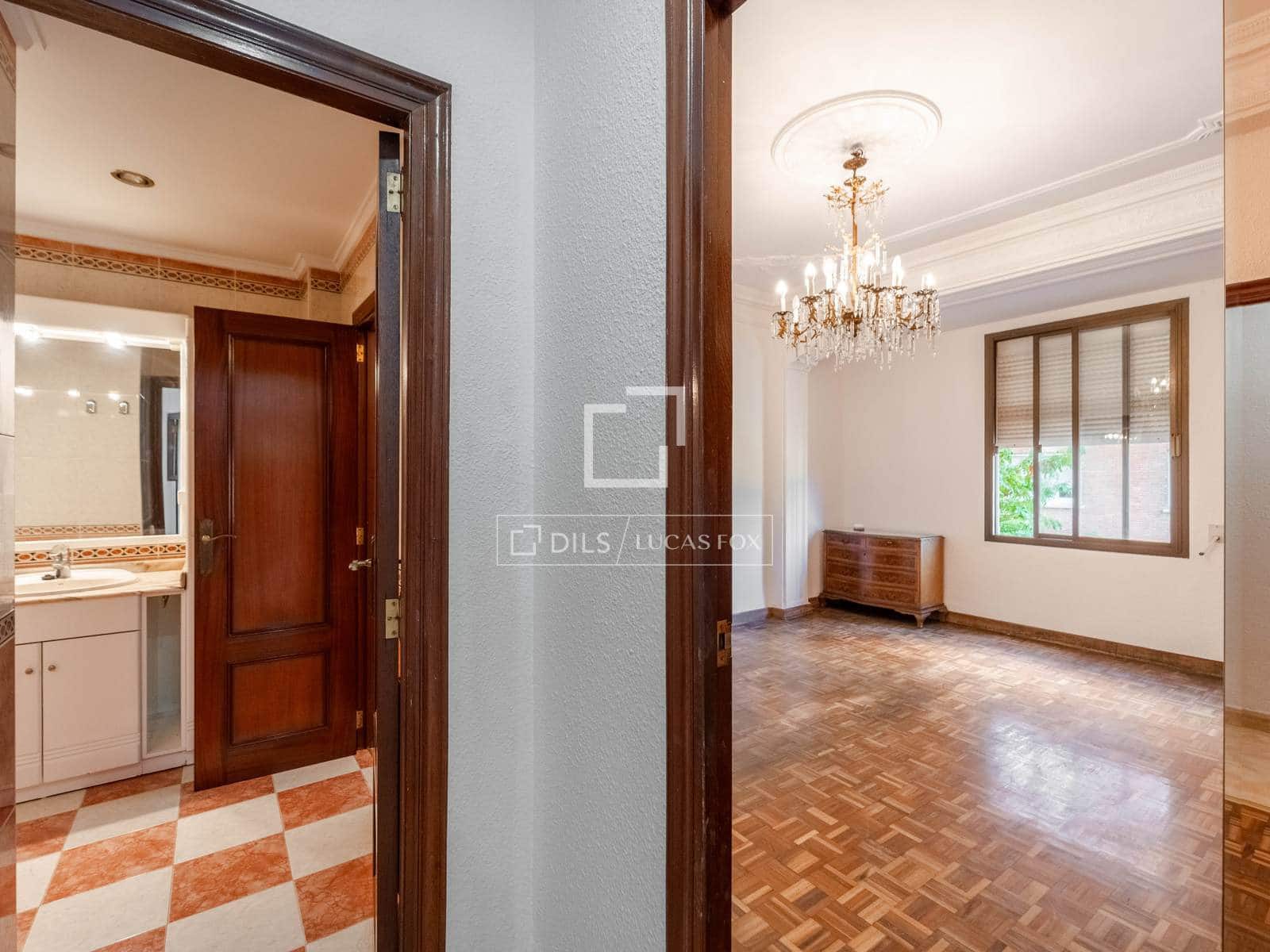 4 sypialnia Apartament na sprzedaż w Miasto Walencja - 750 000 € (Ref: 10155852)