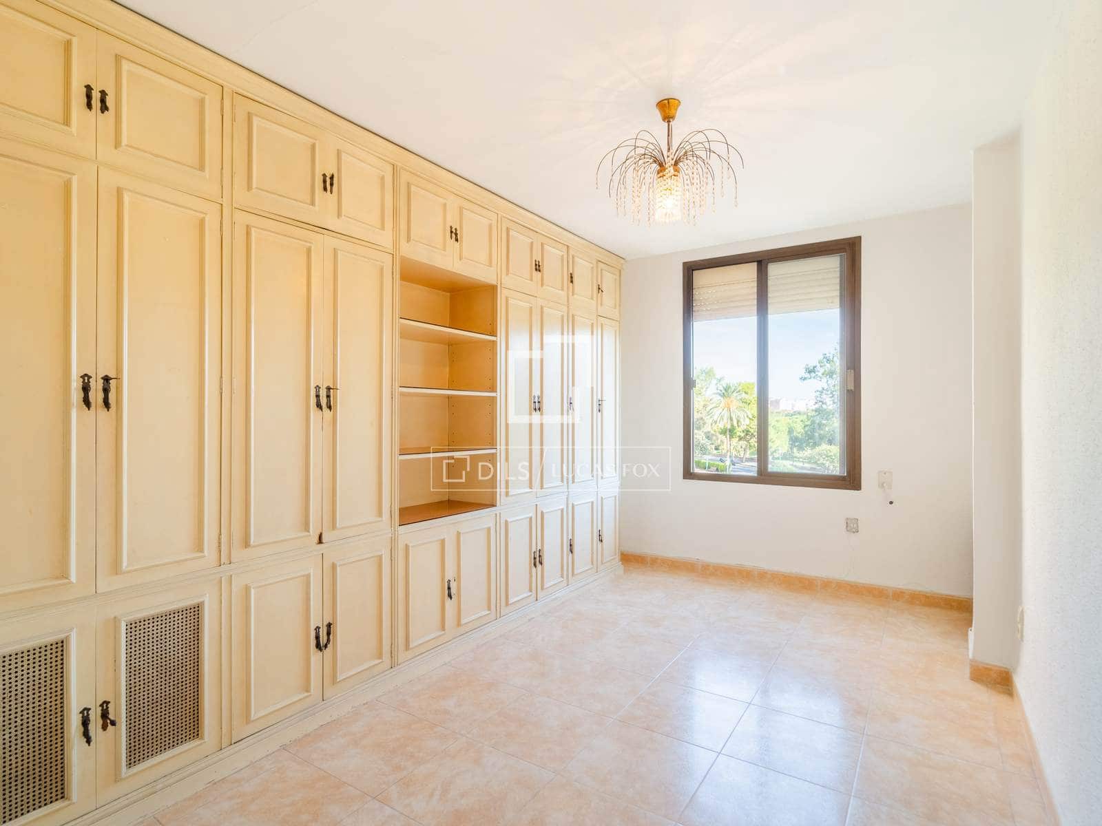 4 sypialnia Apartament na sprzedaż w Miasto Walencja - 750 000 € (Ref: 10155852)