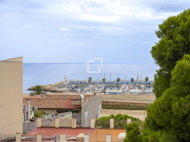 2 makuuhuone Huoneisto myytävänä paikassa Coma-Ruga, El Vendrell mukana uima-altaan 
autotalli - 239 000 € (Ref: 10156158)