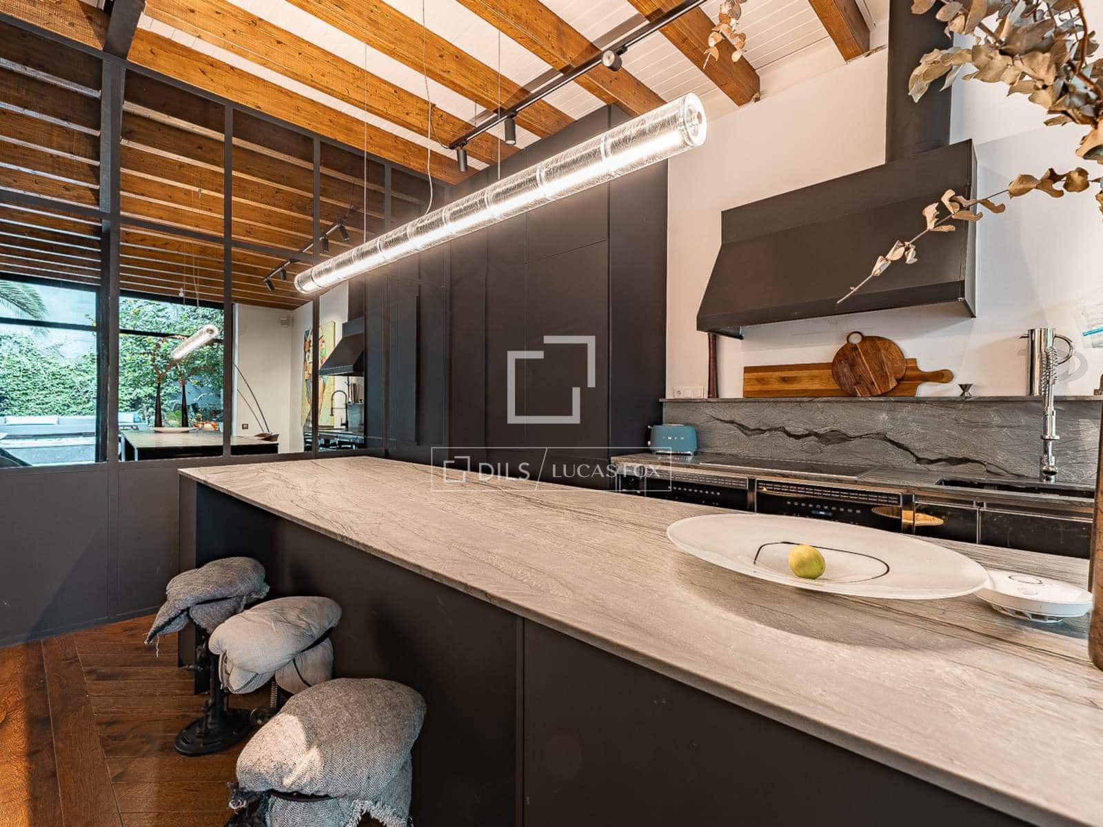 5 sypialnia Willa na sprzedaż w Miasto Barcelona z basenem - 2 600 000 € (Ref: 10156781)