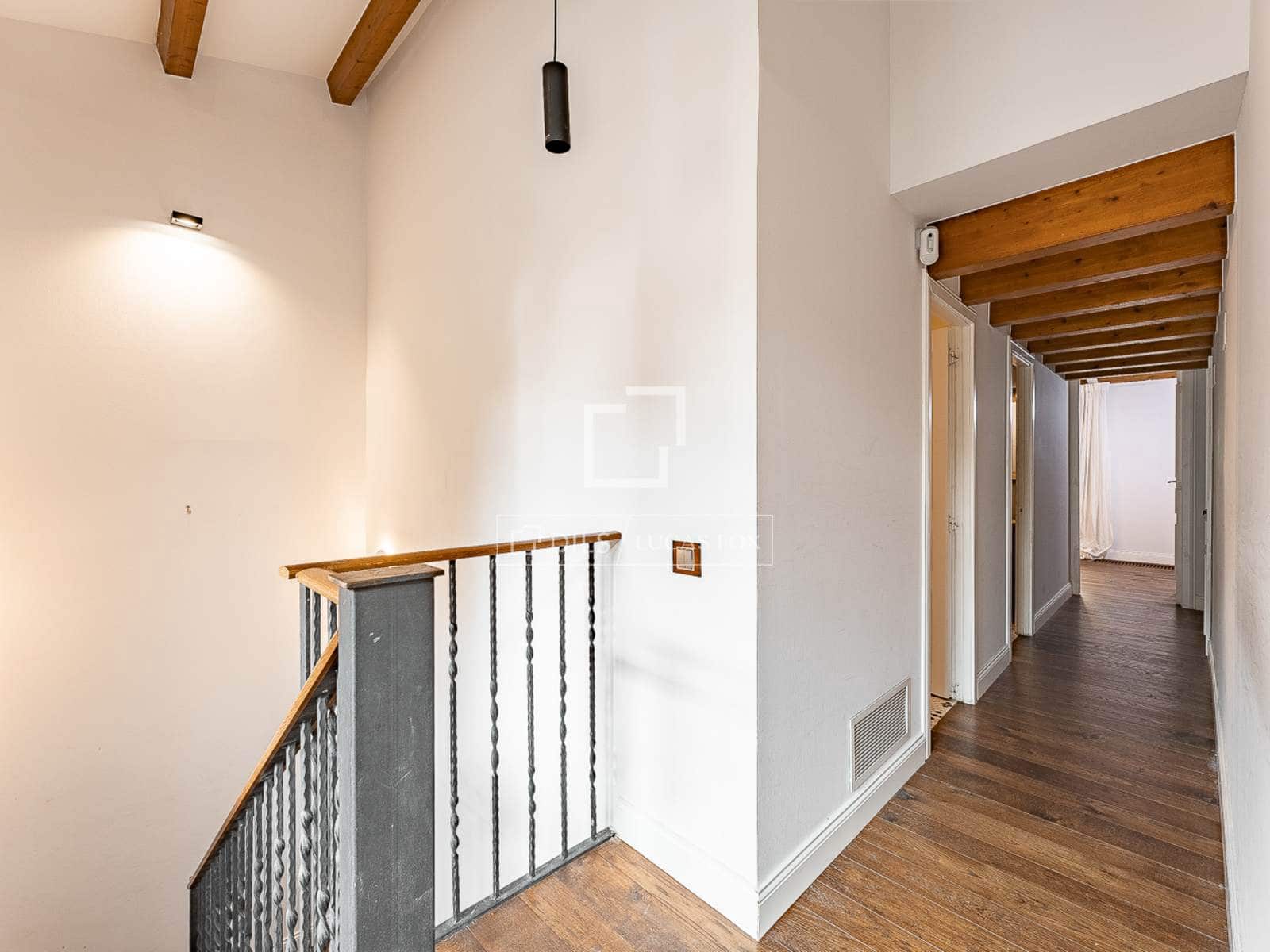 5 sypialnia Willa na sprzedaż w Miasto Barcelona z basenem - 2 600 000 € (Ref: 10156781)