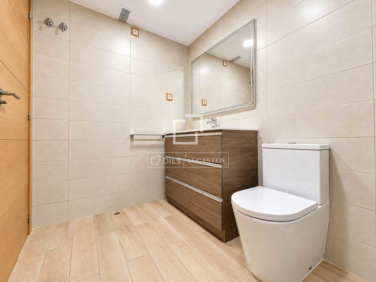 4 camera da letto Appartamento da affittare in Alicante citta con piscina garage - 1.300 € (Rif: 10156916)