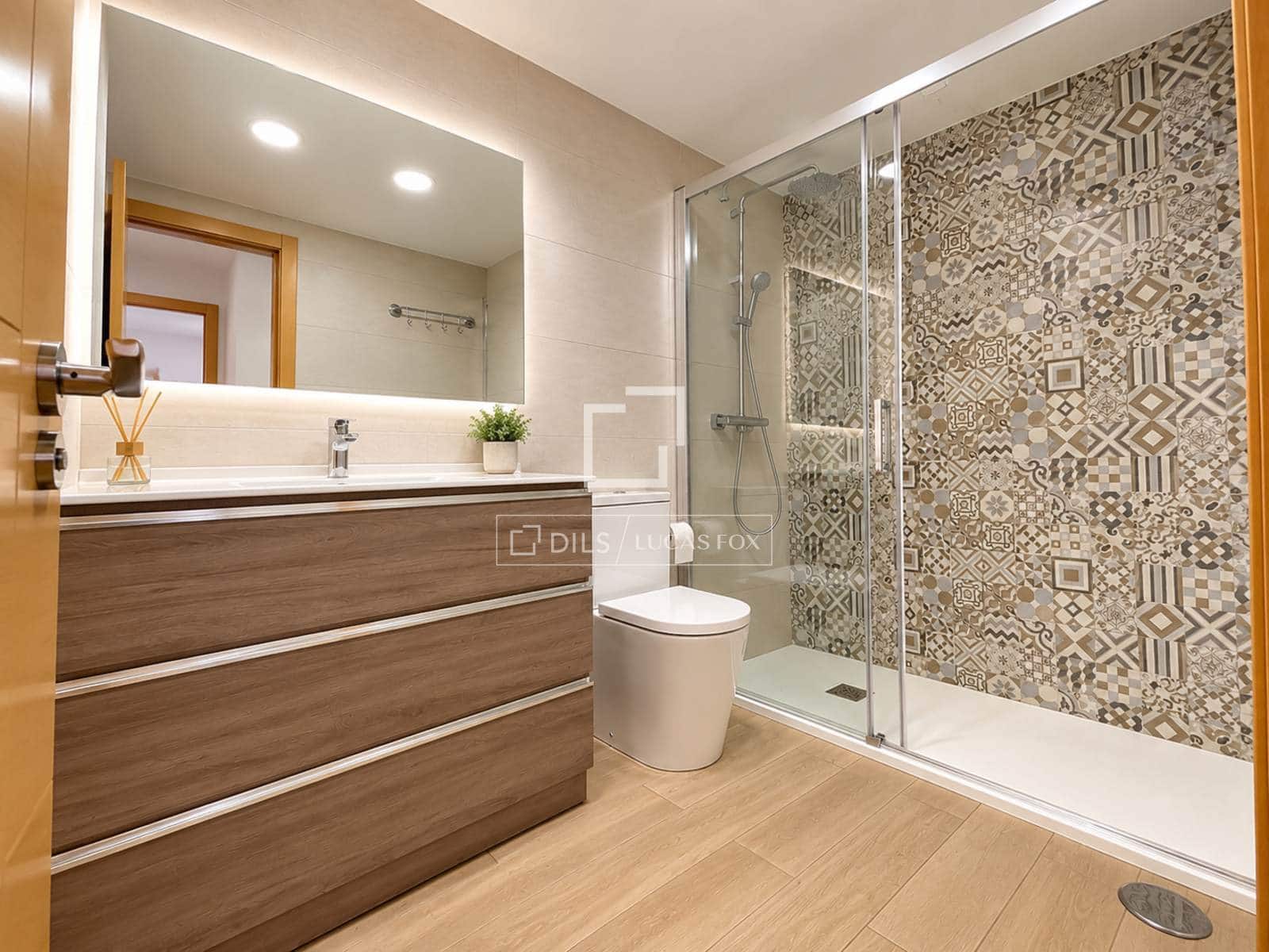 4 camera da letto Appartamento da affittare in Alicante citta con piscina garage - 1.300 € (Rif: 10156916)