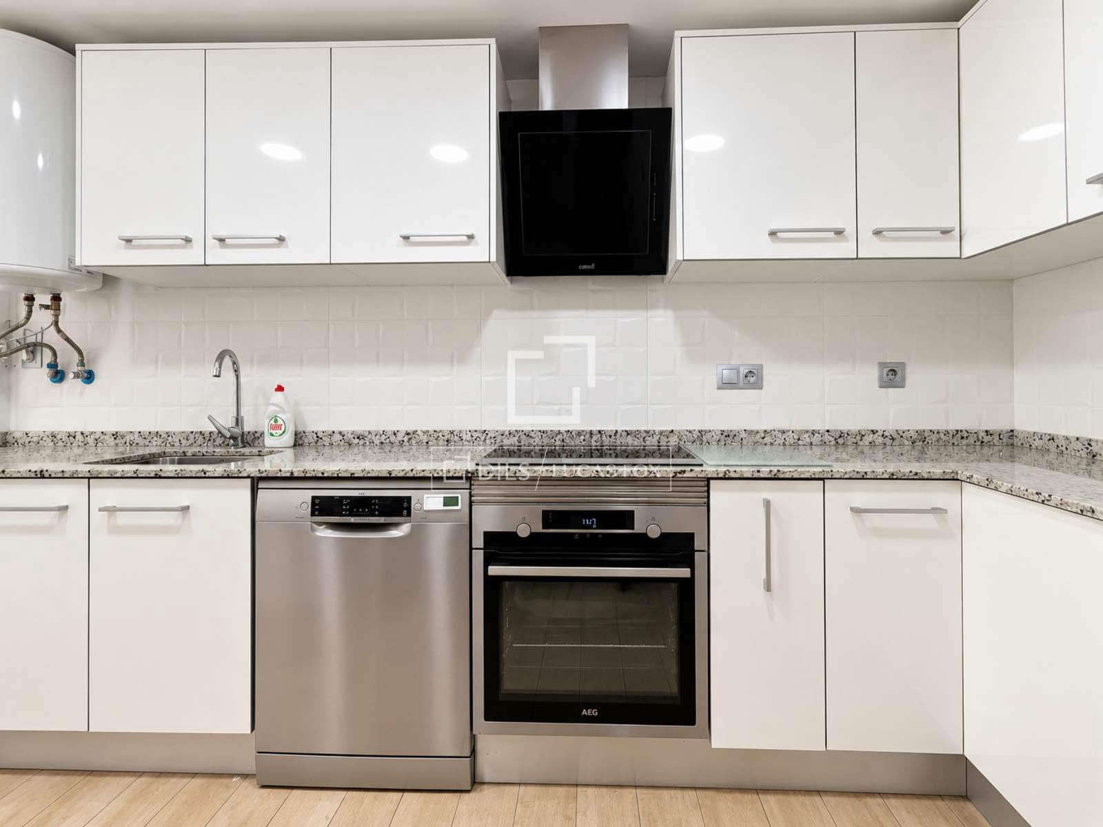 4 camera da letto Appartamento da affittare in Alicante citta con piscina garage - 1.300 € (Rif: 10156916)