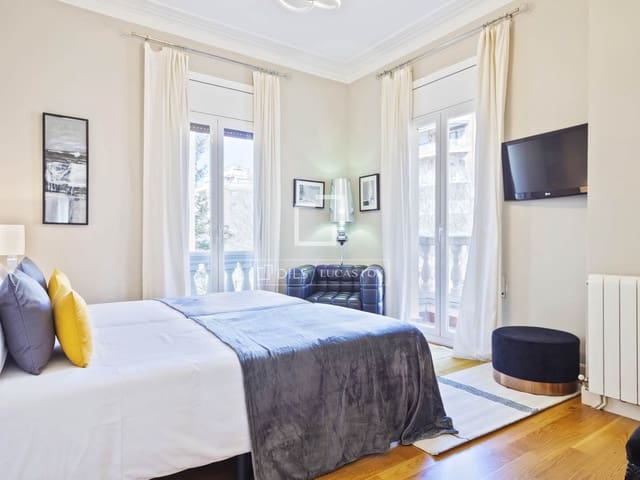8 soverom Villa til salgs i Barcelona by med svømmebasseng - € 3 950 000 (Ref: 10156924)