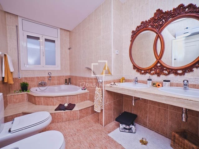 8 soverom Villa til salgs i Barcelona by med svømmebasseng - € 3 950 000 (Ref: 10156924)
